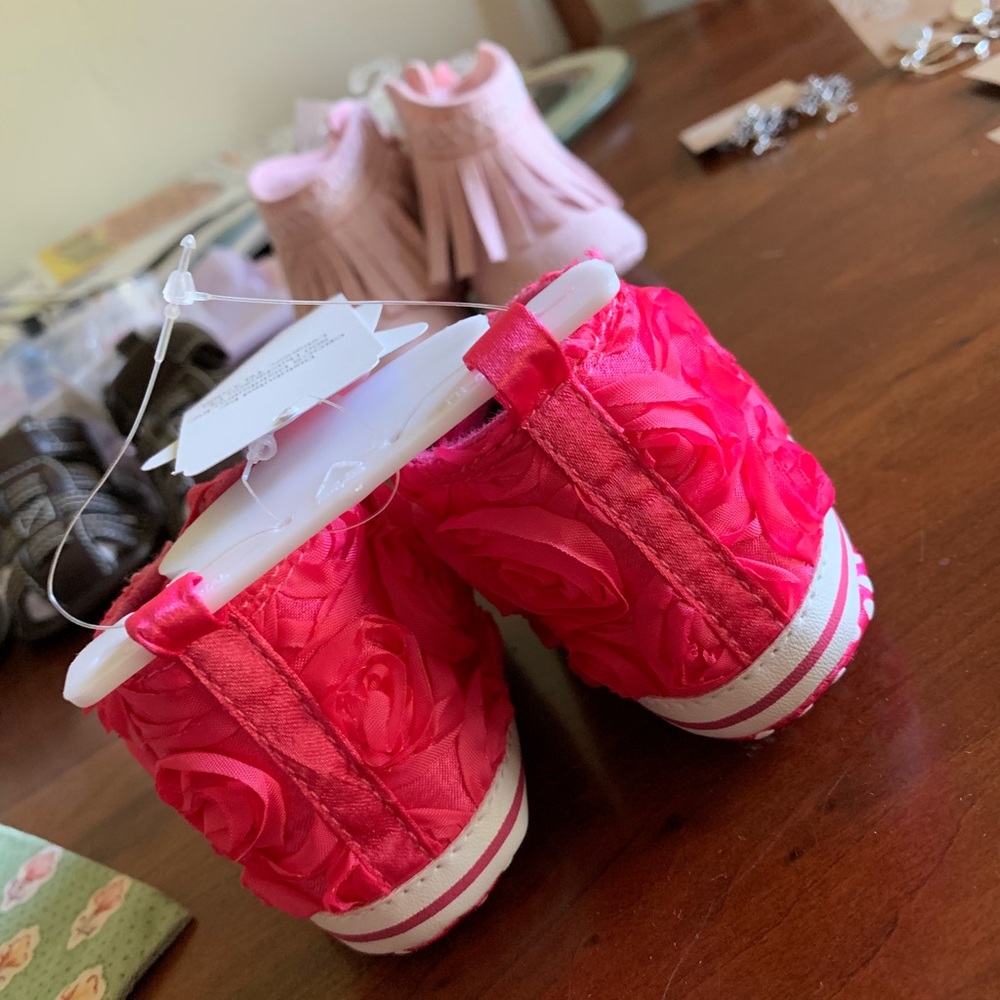 PINK ROSE HIGH TOPS - Picture 6 of 7